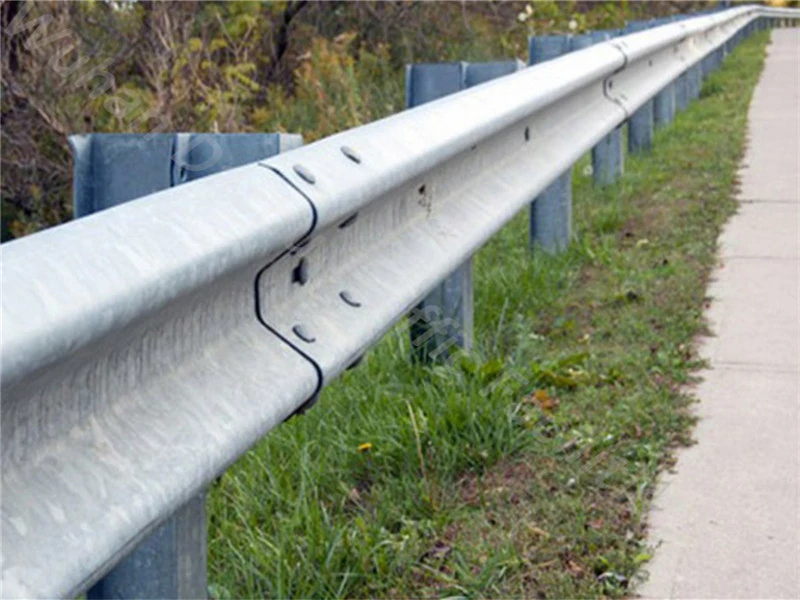 Motorway Metal W Beam Guardrail Crash Barrier 